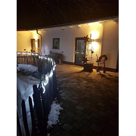Neu Apartment Am Birkenfeld Allgaeu Kaufbeuren Steinholz エクステリア 写真
